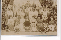 PAUILLAC - Excursion à Batailley - PHONOGRAPHE - CARTE PHOTO 1910 - Très Bon état - Pauillac