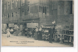 BERCK PLAGE - """"La Coquille Berquoise"""" Place De L'Entonnoir - BAZAR - MAGASIN DE CARTES POSTALES - Très Bon état - Berck