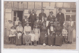 MERVANS : Carte Photo D'un Groupe Devant Le Restaurant MAZOYER - Très Bon état - Sonstige & Ohne Zuordnung