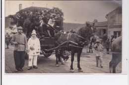 Environs De POITIERS : Carte Photo D'une Fête (Photo RAYMOND) - Très Bon état - Altri & Non Classificati