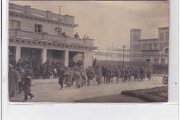 ORANGE : Carte Photo Du Départ Des Prisonniers Allemands (voir Texte !) (militaire - Guerre) - Bon état (traces Au Dos) - Orange