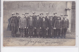 JARGEAU : Carte Photo De La Classe 1916 (conscrits - Militaires) - Très Bon état - Jargeau