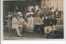 ROYAN : Terrasse Du Café Des Bains Automobile - Tres Bon Etat - Royan