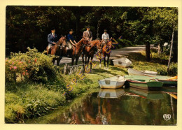 61. Promenade Equestre (animée) (voir Scan Recto/verso) - Bagnoles De L'Orne