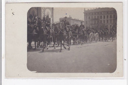 NICE : Tonton Michel En Cavalier Place Du Palais 1919 - Très Bon état - Autres & Non Classés