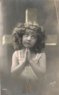 FANTAISIES - Enfants - Petite Fille - Loi - Colorisé - Carte Postale Ancienne - Autres & Non Classés