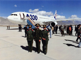 Airbus A330 At Lhasa, People's Republic Of China - +/- 180 X 130 Mm. - Photo Presse Originale - Aviation