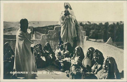 AFRICA - LIBYA / LIBIA - DANZA DI TUAREG / TUAREG DANCE - ED. AULA E BRAGONI - RPPC POSTCARD 1920s (12555) - Libië