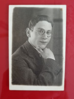 PH - Ph Original - Portrait D'un Jeune Homme Avec Des Lunettes à L'aspect Suggestif Gay - Anonyme Personen