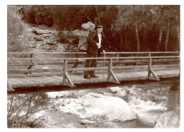 05 HAUTES ALPES, Georges BRUNA, Le Dernier Colporteur Des Hautes Alpes. En 1960. - Persone Identificate