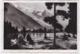 2 Photos Savoie Les Charmoz Aiguille De Blaitiére Lac Du Bouchet  Et Le Mont Blanc   Réf 29799 - Anonyme Personen