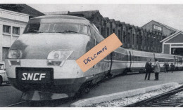 Le TGV 001 Sur Les Voies De L-Usine ALSTHOM à Belfort Début Années 70 - Reproduction - Belfort - City