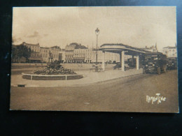 LA ROCHELLE                                GARE DES AUTOBUS - La Rochelle