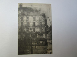 75 PARIS INCENDIE DE LA MAISON LAURETTE BOULEVARD SEBASTOPOL 1904 POMPIERS LANCE - Sonstige & Ohne Zuordnung