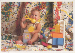 ENFANTS Portrait Vintage Carte Postale CPSM #PBV022.FR - Retratos