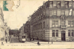 CPA -LE MANS - LA POSTE ET LE Bld RENE LEVASSEUR - Le Mans