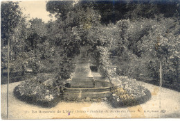 CPA - L'HAY LES ROSES - ROSERAIE - FONTAINE DU JARDIN DES ROSES - L'Hay Les Roses