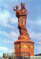 CPM -  LE PUY  - LE ROCHER CORNEILLE ET LA STATUE N.D. DE FRANCE (GROS PLAN) - Le Puy En Velay