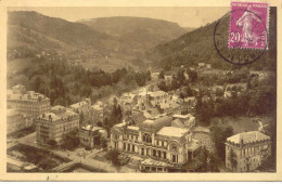 CPA - LA BOURBOULE - RIVE GAUCHE DE LA DORDOGNE ET LE CASINO - La Bourboule