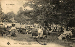 MONT DORE SAISON DU CAPUCIN PENDANT LA MUSIQUE - Le Mont Dore