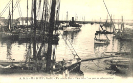 ÎLE D'YEU - Un Coin Du Port -  La "GRIVE" Au Quai De Débarquement -  A.D. 3 - VENTE DIRECTE X - Ile D'Yeu