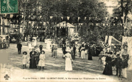 LE MONT DORE LA KERMESSE SUR L'ESPLANADE DU CASINO - Le Mont Dore