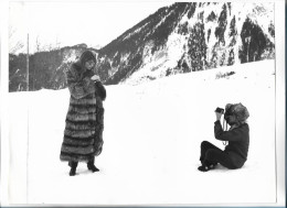 C6221/ Francoise Hardy Im Pelzmantel Pressefoto Foto 27 X 21 Cm 1970 - Autres & Non Classés