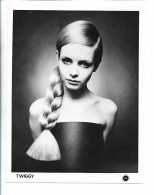 C6211/ Twiggy  Mode Pressefoto Foto 21,5 X 17 Cm  Ca. 1968 - Ohne Zuordnung