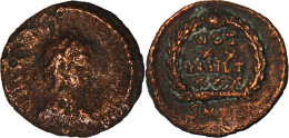 ROME - Nummus AE4 - Théodose ? - VOT XX MVLT XXX - SM??? - 19-143 - The End Of Empire (363 AD To 476 AD)