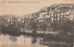 Rochers De Reignac Près Les Eyzies - Autres & Non Classés