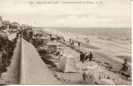 CPA - CHATELAILLON - BOULEVARD ET LA PLAGE - Châtelaillon-Plage