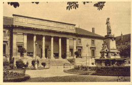 CPA - CHALON SUR SAONE - LE PALAIS DE JUSTICE ET MONUMENT THEVENIN (BELLE CARTE SEPIA) - Chalon Sur Saone