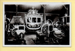 78. VERSAILLES – Musée Des Voitures / Carrosse Du Sacre De Charles X (voir Scan Recto/verso) - Versailles (Château)