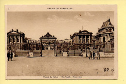 78. Palais De VERSAILLES – Façade Du Palais (animée)(voir Scan Recto/verso) - Versailles (Schloß)