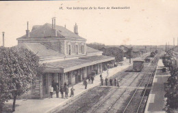 La Gare : Vue Intérieure - Rambouillet