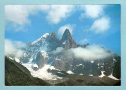 CP 74 - Chamonix - Mont Blanc - La Verte Et Les Drus - Chamonix-Mont-Blanc