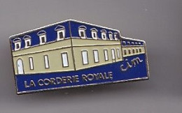 Pin's La Corderie Royale Rochefort En Charente Maritime Dpt 17  Réf 2420 - Villes