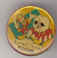 Pin's Euro Disney Kodak Donald Réf 5725JL - Disney