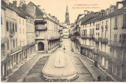 CPA - PLOMBIERES LES BAINS - RUE STANISLAS ET BAIN ROMAIN (IMPECCABLE) - Plombieres Les Bains