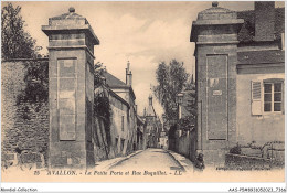 AASP5-0407 - AVALLON - La Petite Port Et Rue Boquillot - Avallon