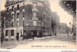 ABCP4-92-0298 - MEUDON - Rue De La République - Meudon