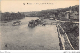 ABCP9-92-0780 - SEVRES - La Seine - Au Loin Le Bas-MEUDON - Sevres