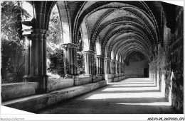 ADZP3-95-0217 - Abbaye De ROYAUMONT - Le Cloître - Asnières-sur-Oise