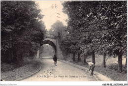 ADZP1-95-0039 - VIARMES - Le Pont Du Chemin De Fer - Viarmes