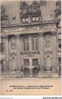 ADZP8-95-0663 - ECOUEN - Château De La Légion D'honneur - Les Grandes Colonnes De La Cour D'honneur - Ecouen