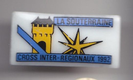 Pin's En Porcelaine Thoscas Limoges La Souterraine Cross Inter Régionnaux 92 Réf 7697JL - Cities