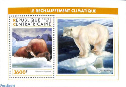 Central Africa 2018 Global Warming S/s, Mint NH, Nature - Environment - Sea Mammals - Environment & Climate Protection