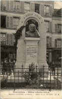 Suresnes - Statue D Emile Zola - Suresnes