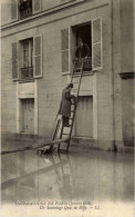 Paris - Inonations 1910 - De Overstroming Van 1910