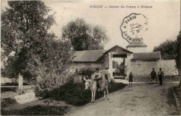 Piscop - Entree De Ferme A Blemur - Pontcelles